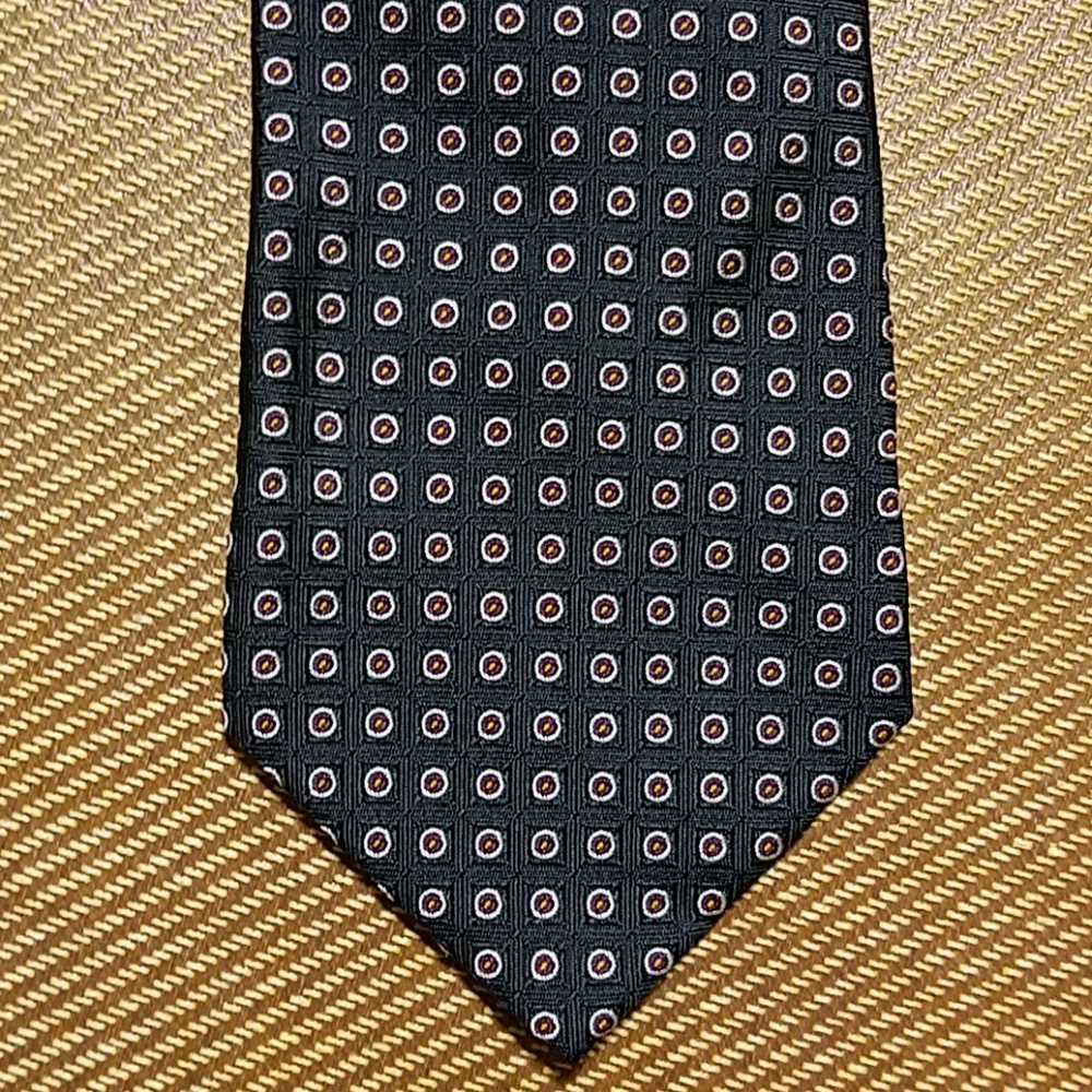 Polo tie